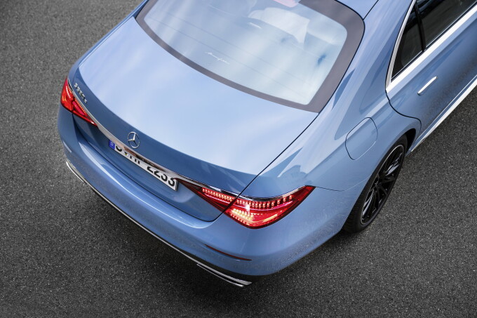 Mercedes Benz S 580 e MANUFAKTUR, Exterieur MANUFAKTUR vintageblau, Interieur MANUFAKTUR tiefwei/sch