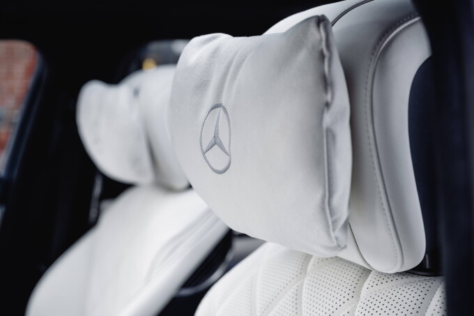 Mercedes Benz S 580 e MANUFAKTUR, Exterieur MANUFAKTUR vintageblau, Interieur MANUFAKTUR tiefwei/sch