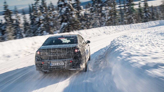 2023 bmw i7 prototype in arjeplog sweden (12)