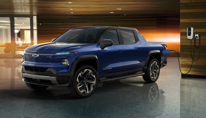 2024-Silverado-EV-RST-015de103c59f09d5a08.jpg