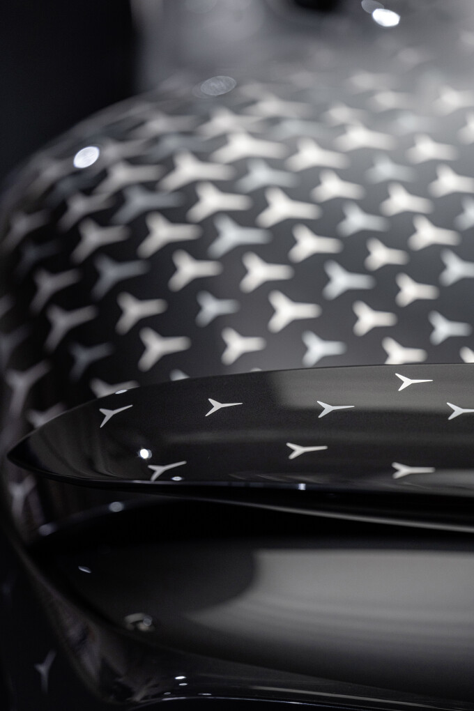 Mercedes-AMG ONE (Kraftstoffverbrauch gewichtet, kombiniert: 8,7 l/100 km; CO2 Emissionen gewichtet,