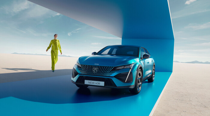 PEUGEOT 408PHEV 2206CN 025
