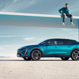 PEUGEOT_408PHEV_2206CN_03217facf46c3901616