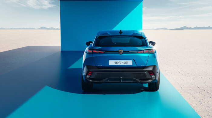 PEUGEOT_408PHEV_2206STYP_020e558d0b2e6c8f2b4.jpg
