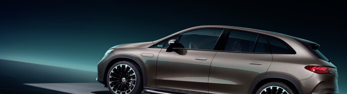 Mercedes-EQ. EQE SUV. AMG Line Exterior, Night Package, Velvet brown metallic, 22" AMG multi-spoke l