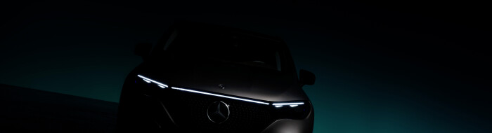 Mercedes-EQ. EQE SUV. AMG Line Exterior, Night Package, Velvet brown metallic, 22" AMG multi-spoke l