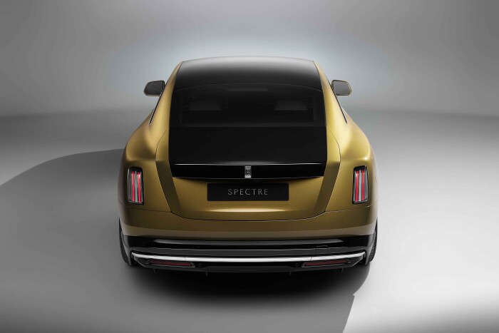 5_SPECTREUNVEILEDTHEFIRSTFULLY-ELECTRICROLLS-ROYCE_REARb8e444beffd9bcee.jpg