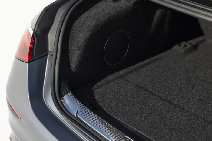 Mercedes-AMG S 63 E PERFORMANCE (Angaben WLTP | Kraftstoffverbrauch gewichtet, kombiniert: 4,4 l/100