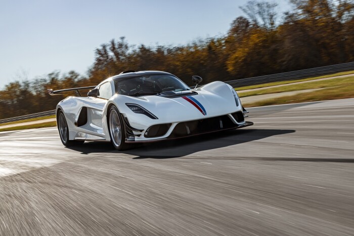 Hennessey-Venom-F5-Revolution-Coupe---1089aa20a02ac6e17d.jpg