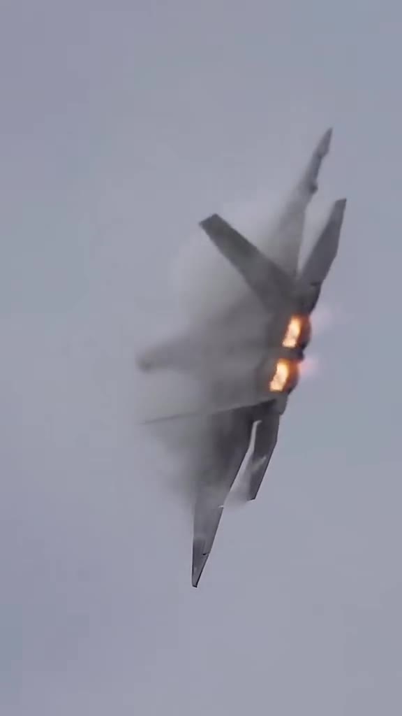 33098627_nsMB7Gid_3UaWo8H2rcfqwJSZ7aa81aac024ee322.mp4