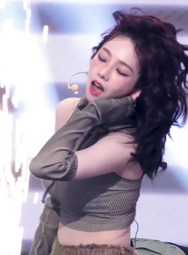 3660786484_VsbKvAZx_zUMnHqwtJO2d47ie18e64ad2c491513f.mp4